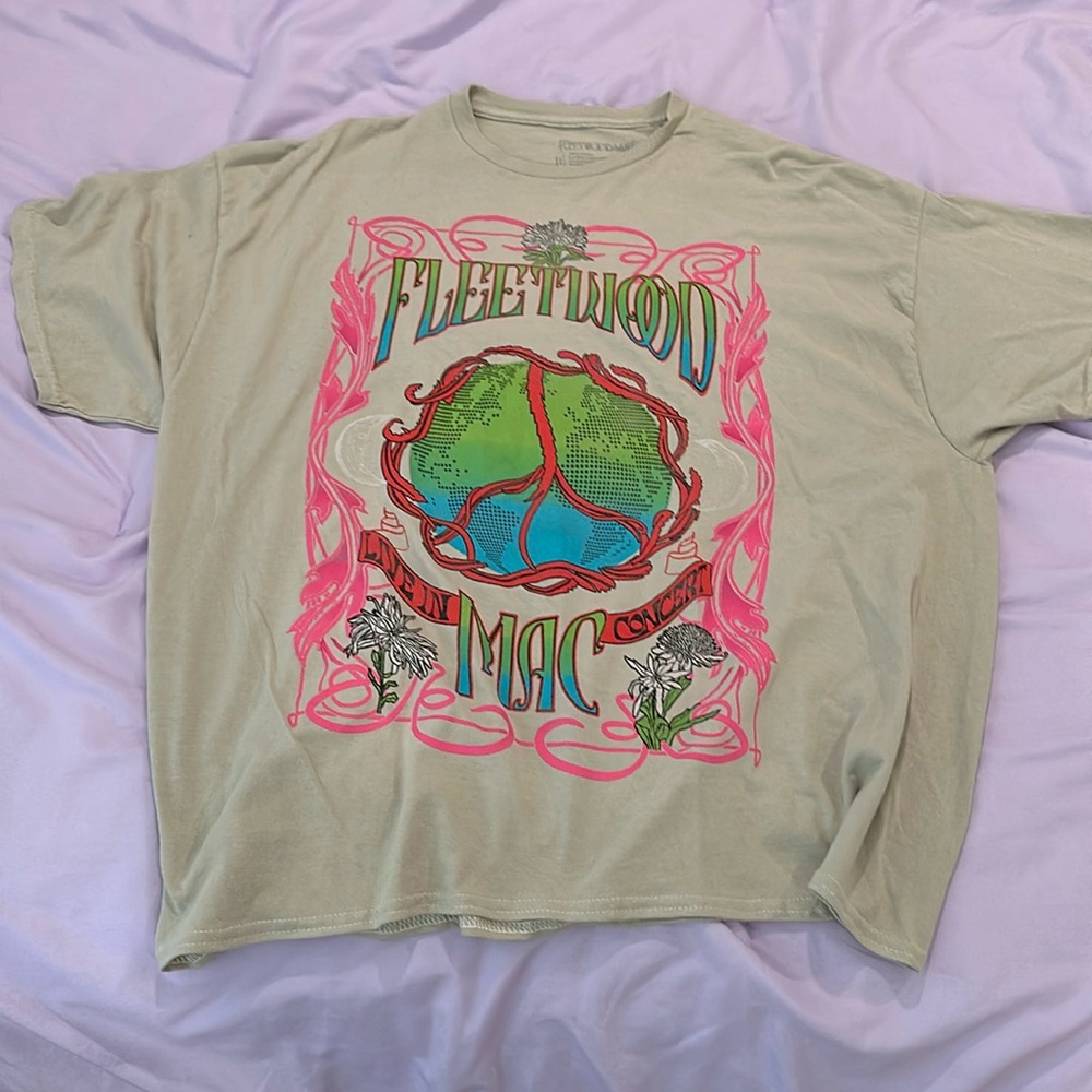NWOT Urban Outfitters Tee
